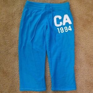 Capri sweatpants